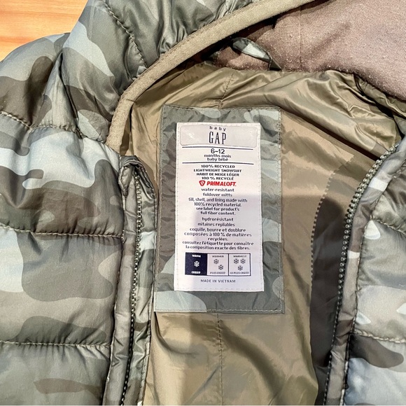 Gap | Baby snowsuit - Picture 2 of 2